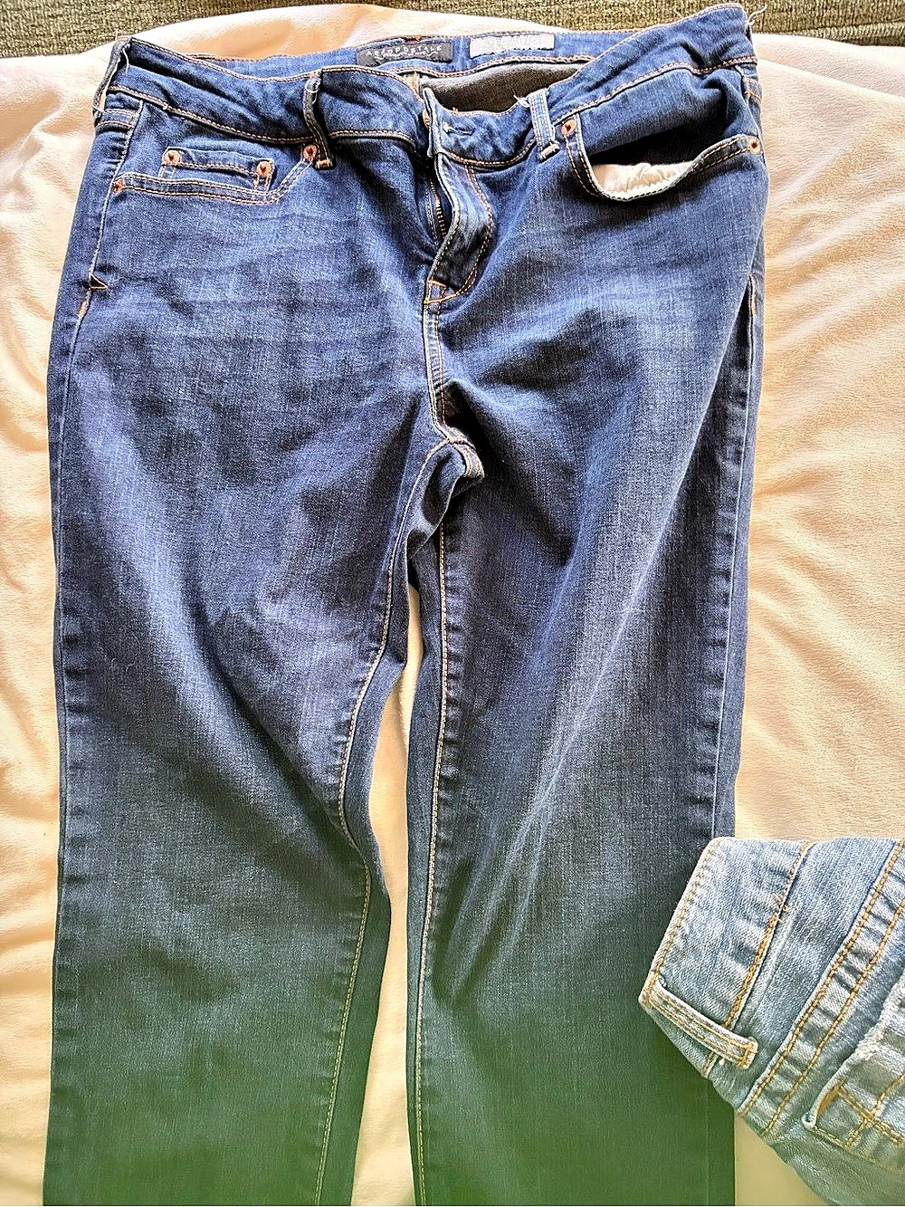 Aero Women's Skinny Jeans in Blue
